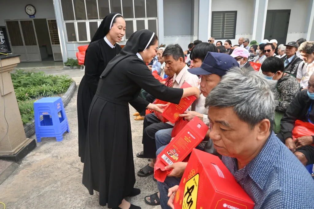 Xin ơn cứu độ